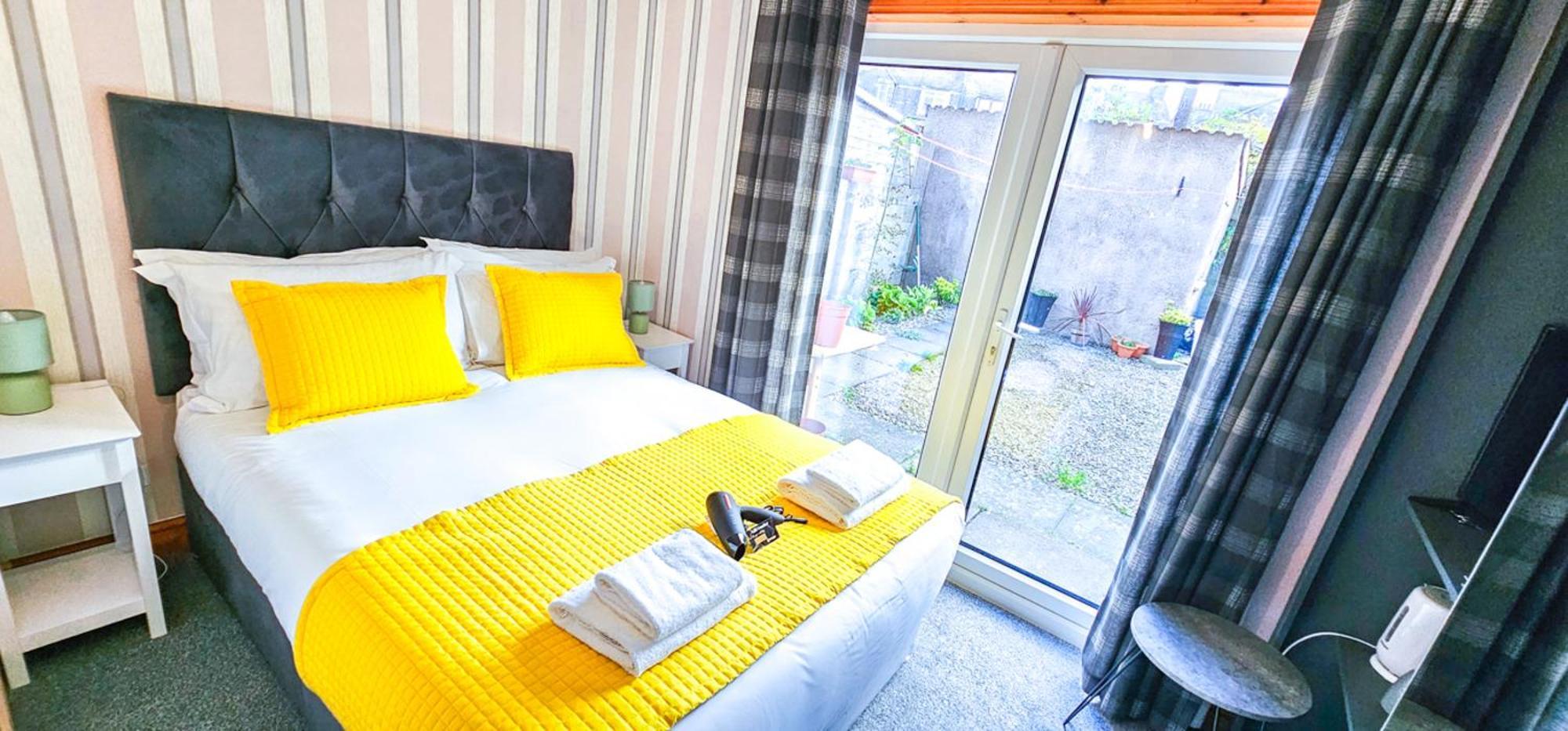 Mystayinn Kinloch Lodge Inverness Exterior photo